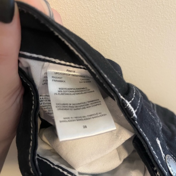 Dickies White stitch Utility Cargo shorts - Picture 4 of 4